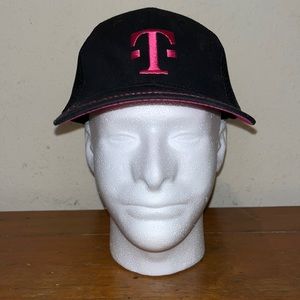 T-Mobile baseball cap~ New w/o tags~ Black with hot pink T-Mobile logo